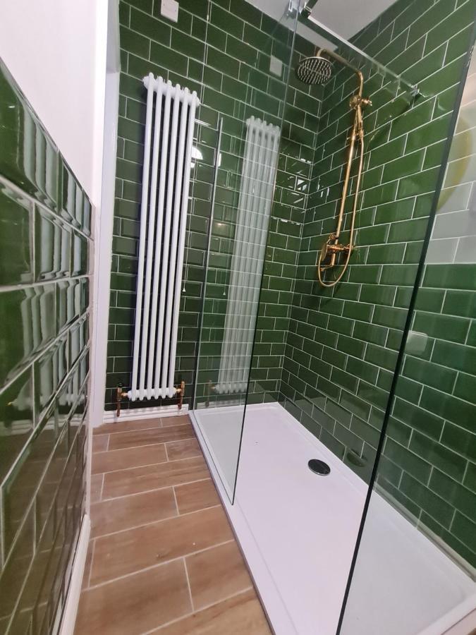 Вілла Family Friendly, Modern House Just 1M From Bike Park Wales Мертір-Тідвіл Екстер'єр фото