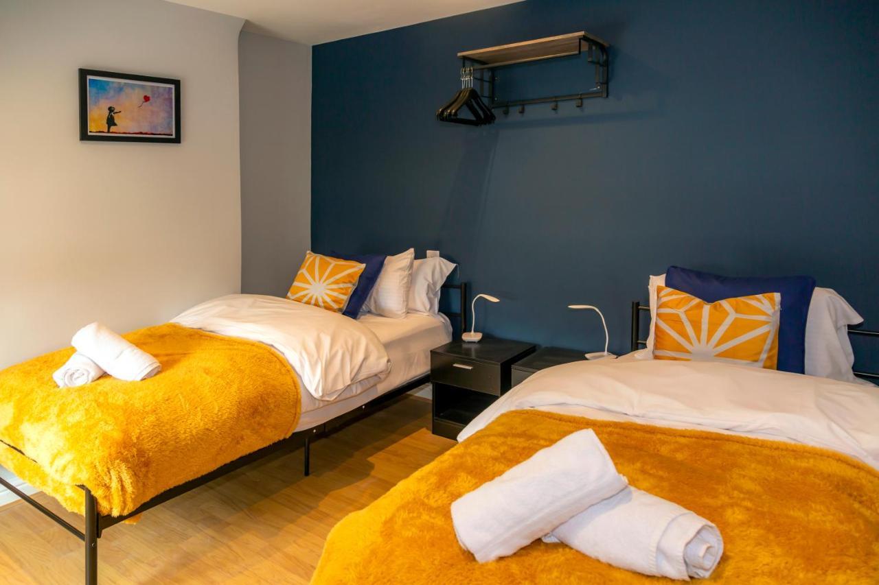 Вілла Family Friendly, Modern House Just 1M From Bike Park Wales Мертір-Тідвіл Екстер'єр фото
